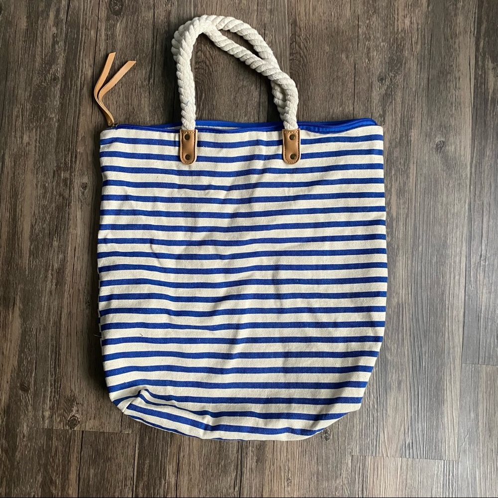 Medium Size Tote Bag - Picture 1 of 5